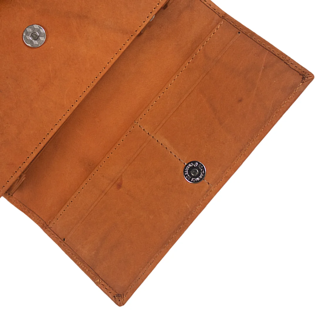 Godsend Urban Edge Clutch – Tan Leather Edition - Image 3